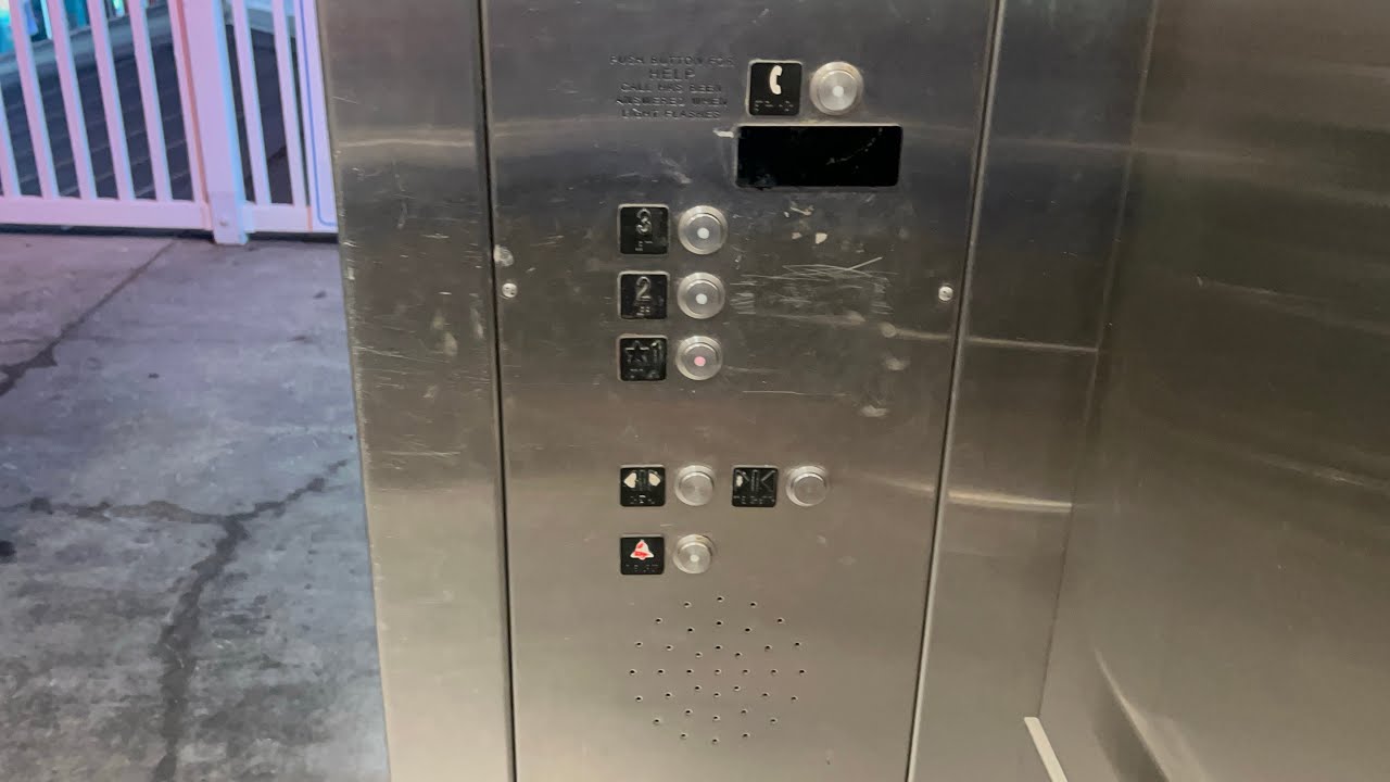 Crappy Schindler 330A Hydraulic Elevator @ Hubbard’s Marina- John’s Pass Village- Madeira Beach, FL