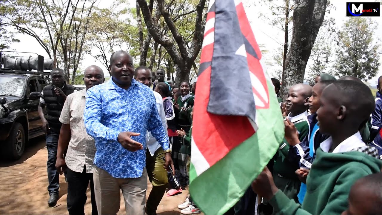 Watch how MP Samwel Arama was received like a King at Uhuru Primary School, Nakuru