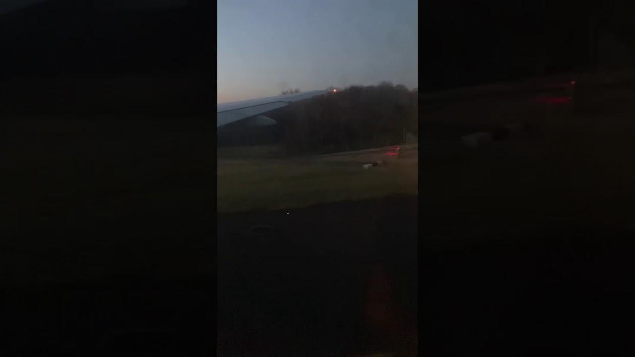 PIA Takeoff from Birmingham pk792