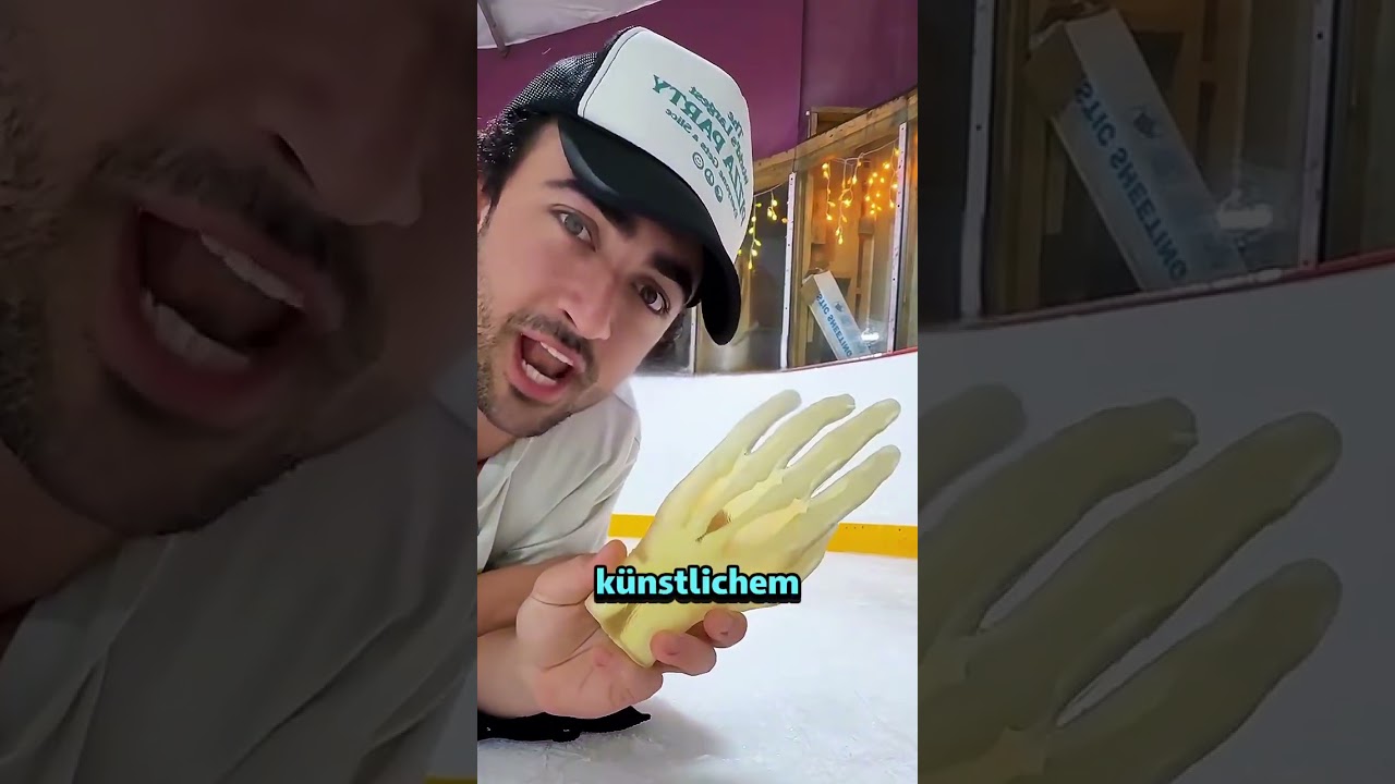 Schlittschuh vs Hand 😱 (@TylerBlanchard)