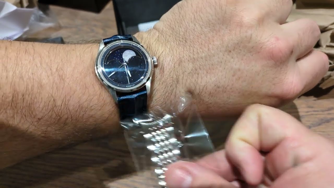 Unboxing (and wearing) a Loresum Aventurine Moon Phase Watch -LS04