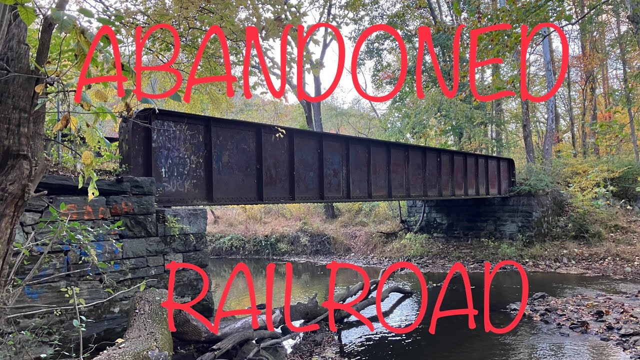 Abandoned PRR Railroad.  New Holland Branch. New Holland-Downingtown, Pennsylvania.