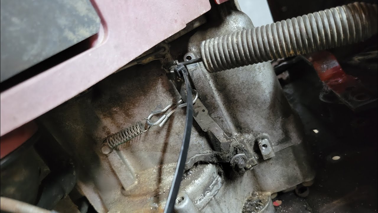 how to put a gas pedal on a briggs single or opposed twin.
