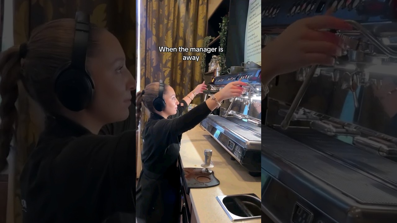 Coffee shop or underground rave? You decide. 📹 by: @bennybenassi [IG] #coffeeshopmusic #rave #techno