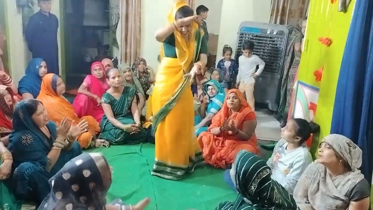 #न्यू #हंसी #मजाक गाने पर #धमाकेदार डान्स 😁 दिलवाले ना बदले जाए बदलो कर लेती 😁