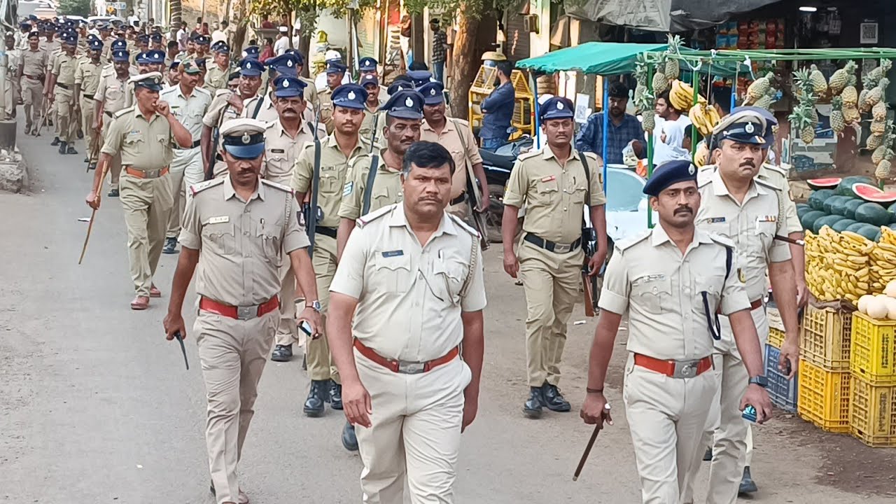 Bidar Police Conducted Route March to Maintain Peace In Basavakalyan