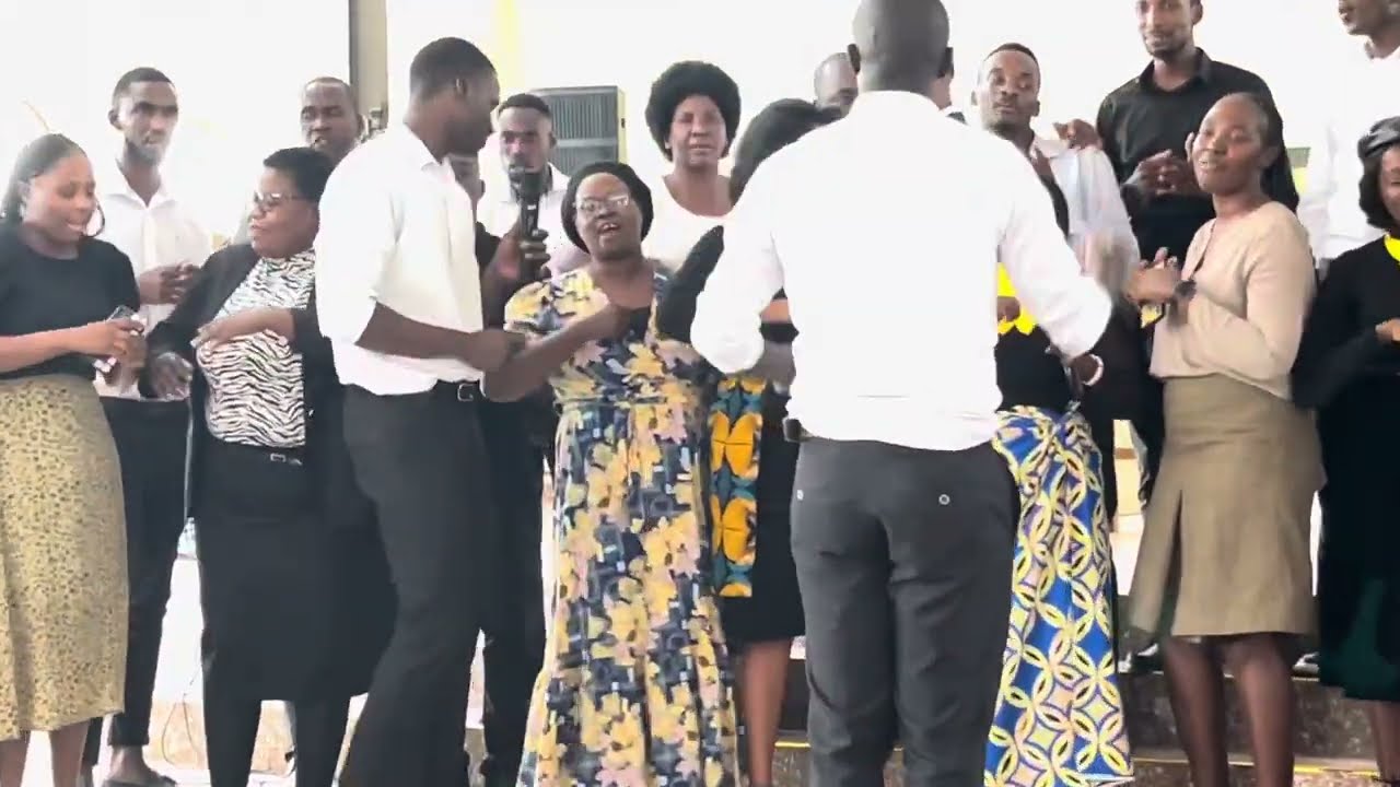 Te-Lekolelo Band - Lizazi Lataha