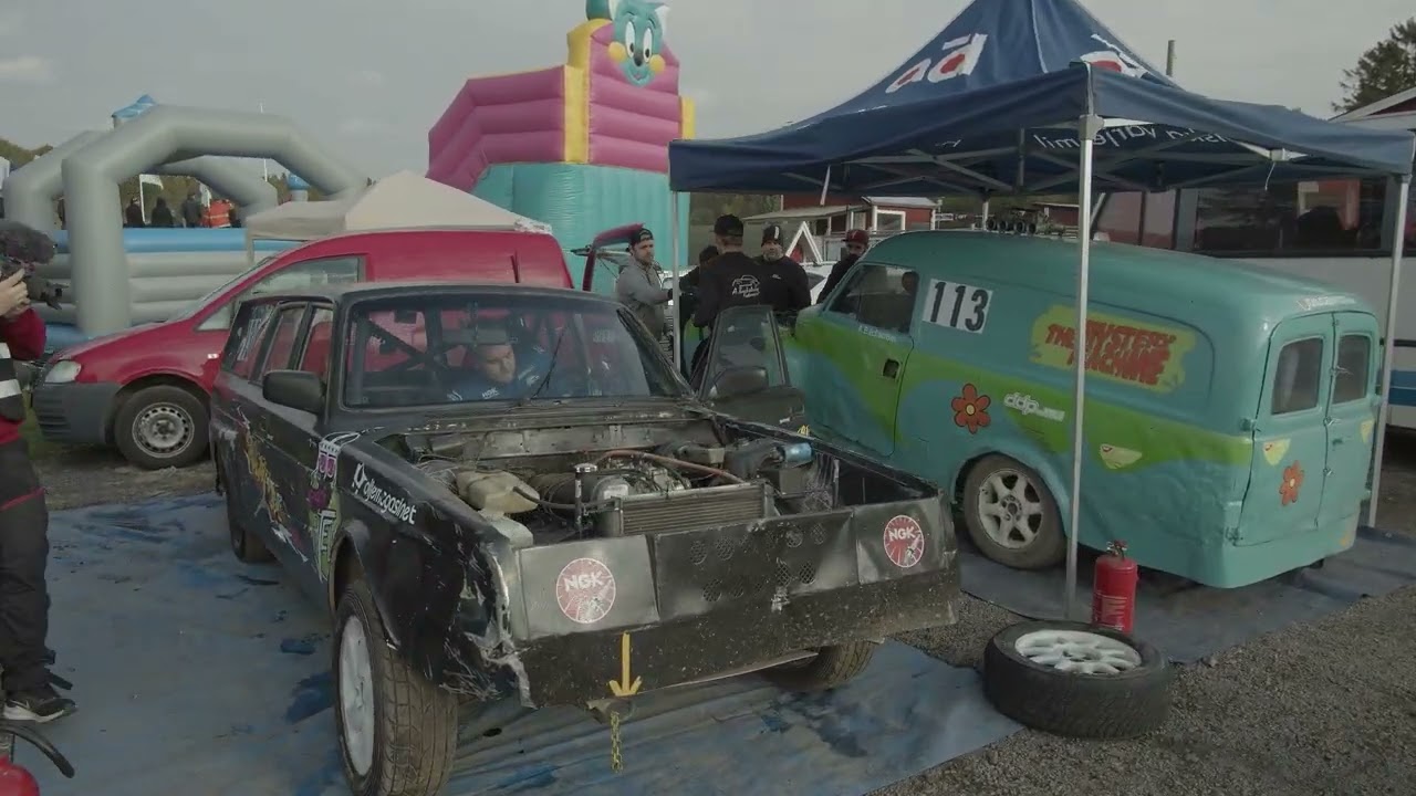 Folkrace - Cirkus Hjelm i Västerås (2022 10 01) - med KulPåHjul