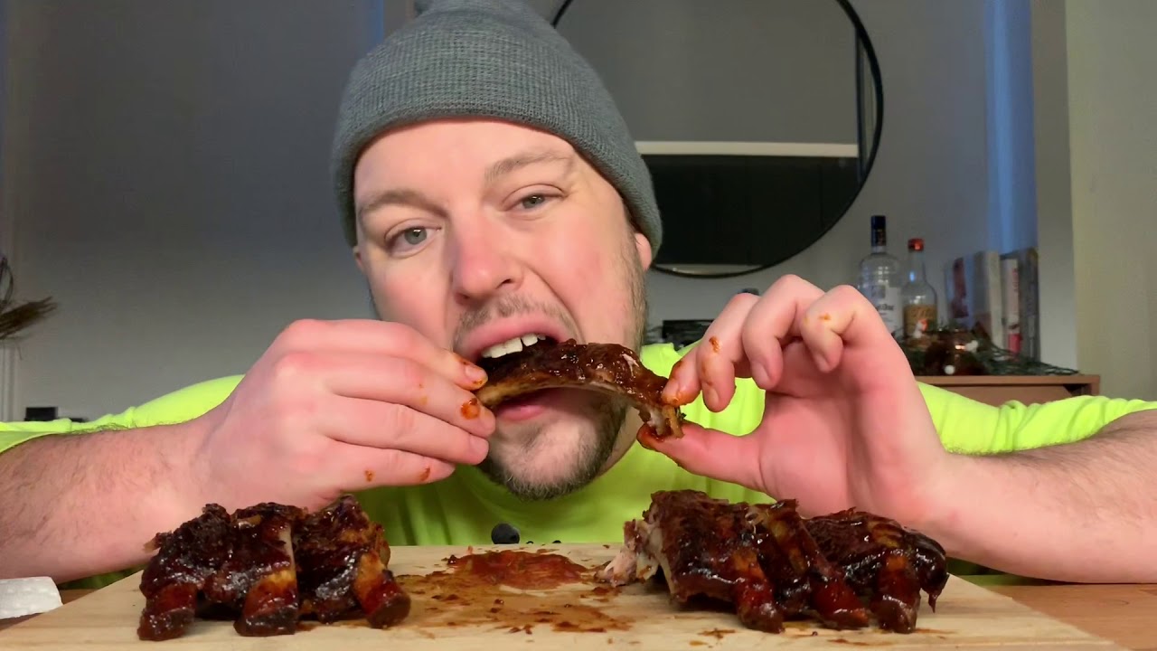 ASMR EATING RIBS