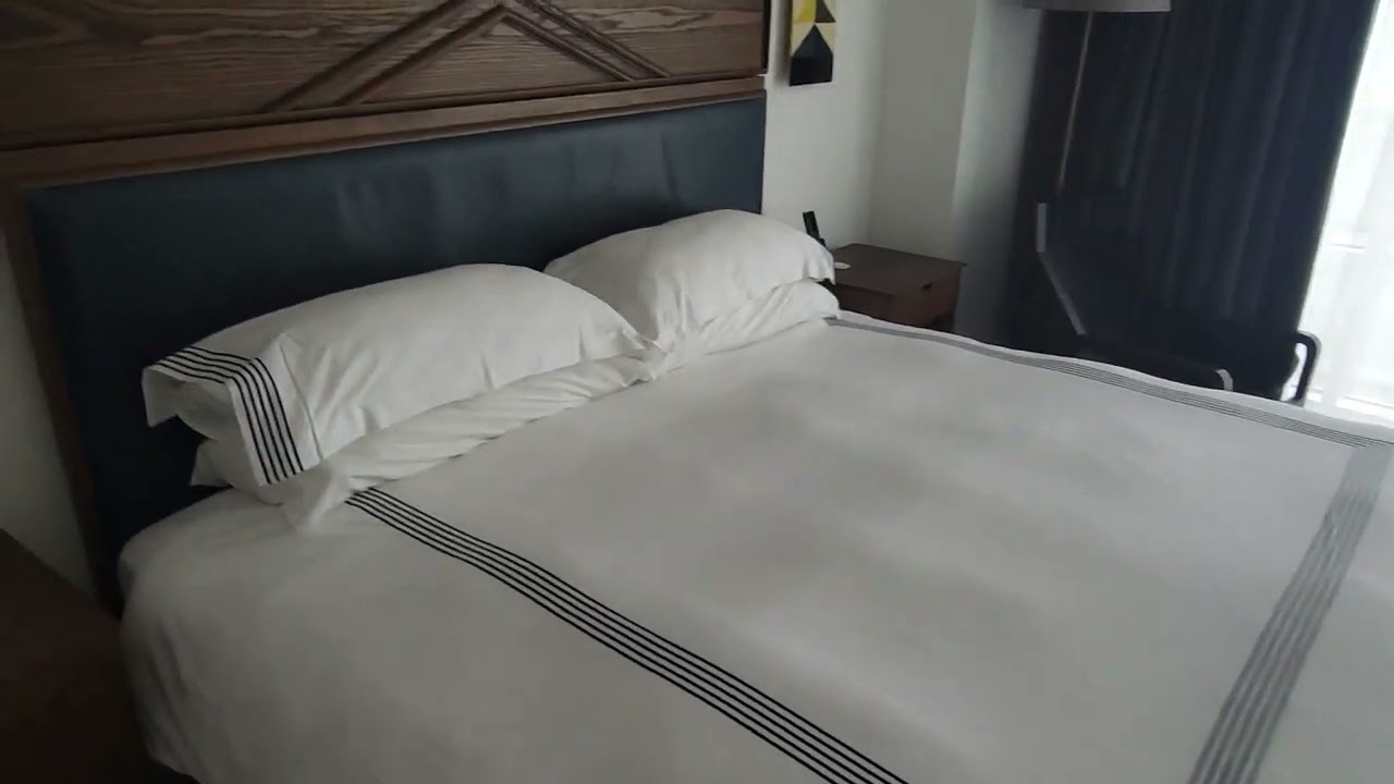 Thompson Nashville Executive Suite