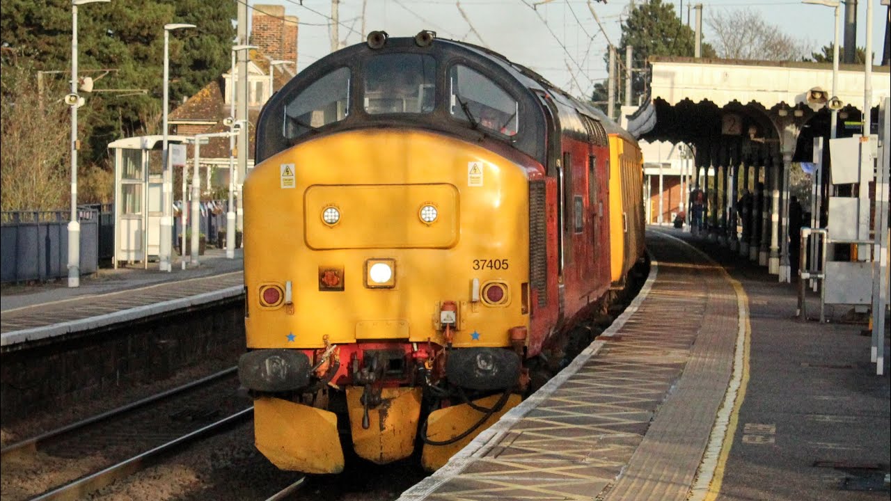 37405+37419 Thrash Manningtree and Kelvedon with PLPR 25+27/02/2026