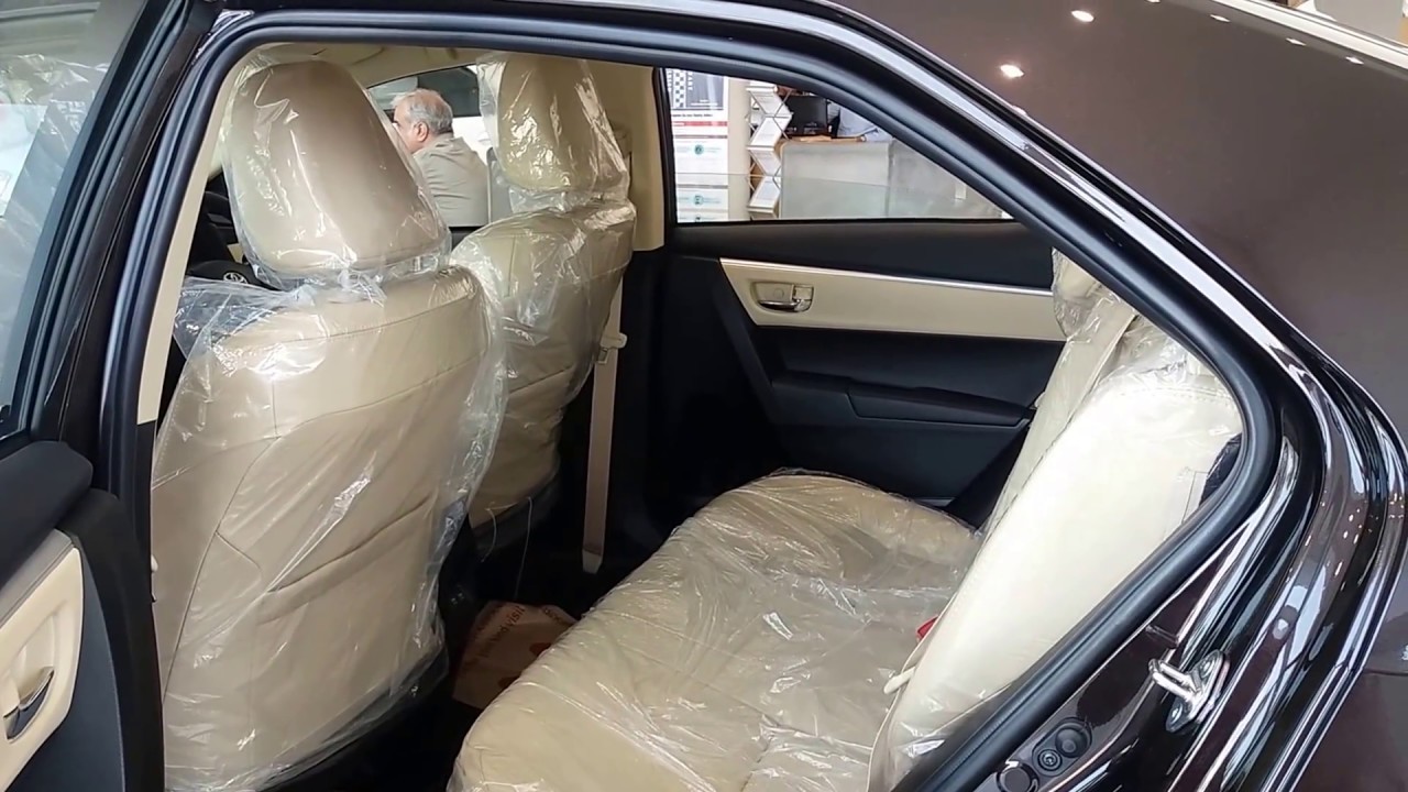 Toyota Corolla Altis 2017 Rear Interiors Video