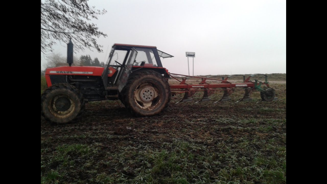 Ciężka orka 2015 URSUS 1214
