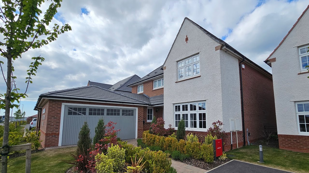 REDROW | The LEDSHAM | 4-Bed | 2 En-suite | POV tour.