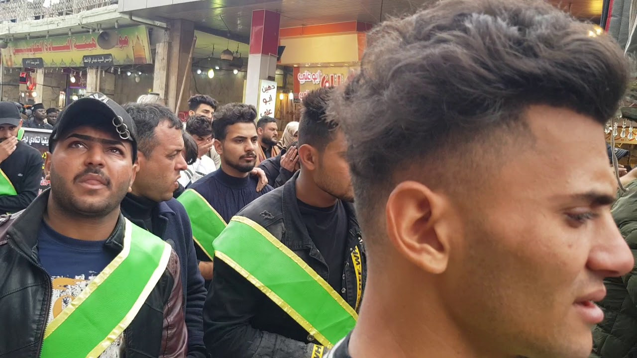 ملاعباس ينعه ودخلت عليه ام الشهيدفي النجف الاشرف  شاهد شطلبت منه وشوف شقرالها طور مال اهلنه وعلي