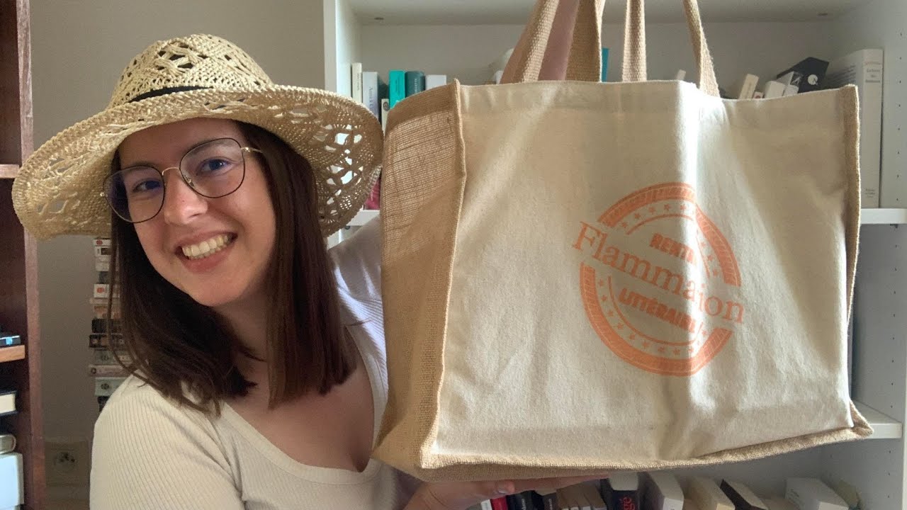 Je pr&eacute;pare ma valise de livres pour les vacances