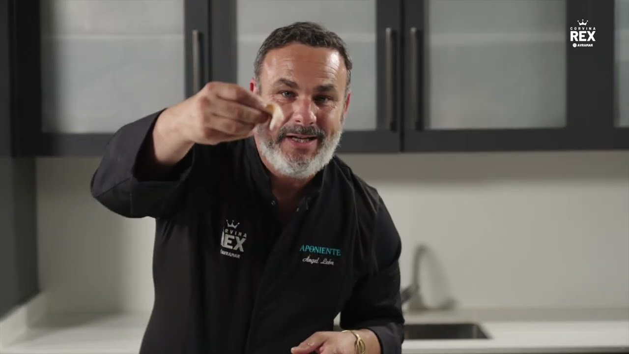 Cocochas de corvina rebozadas con emulsión de maíz