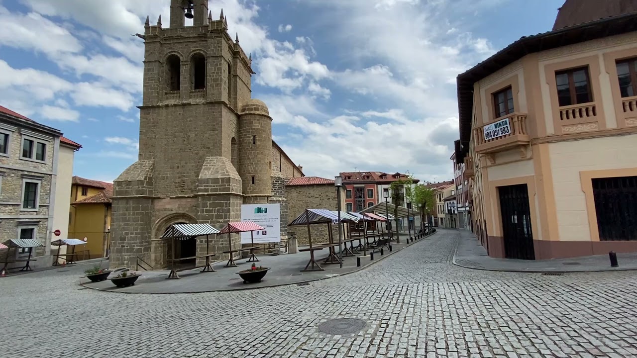 Acompáñame en este paseo por el bellísimo pueblo de Salas, Asturias.