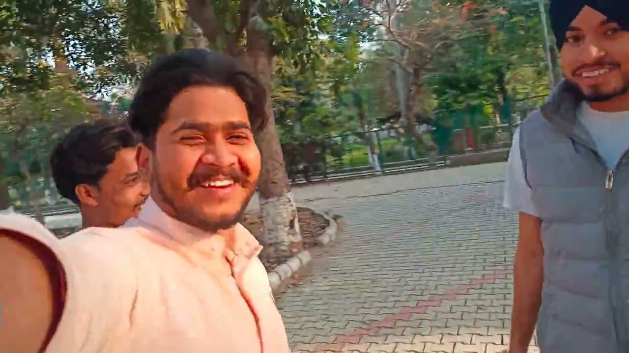 Ajj gaye apne clg ❤️🤝#india #lifestyle #minivlog #viral #vlog #shortvideo #youtube #foryou 