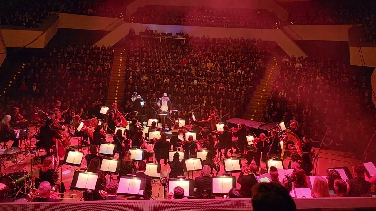 Raining Stars - Lord of the Lost at Gothic Meets Klassik, Leipzig, 18-11-2023