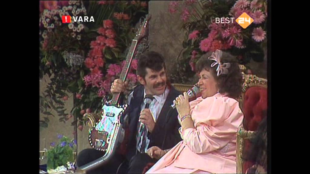 Bennie Jolink + Normaal - @ Afscheidsconcert Zangeres Zonder Naam (VARA, 1987)