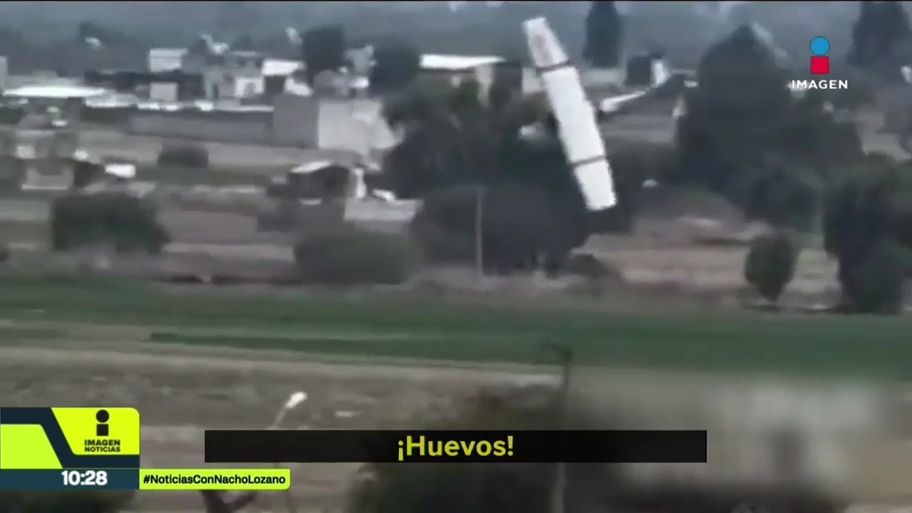 Это было последнее видео пассажиров небольшого самолета, потерпевшего крушение в Уэхоцинго | Начо Л.