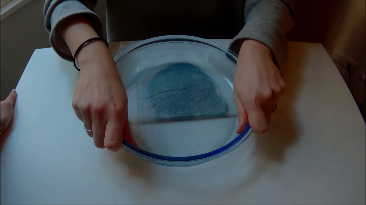 DIY bioplastics with tea and herbal teas waste leaves