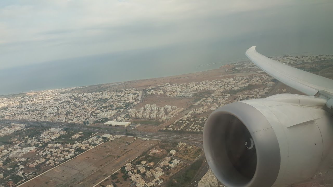 Oman Air Boeing 787-8 engine start, taxi and takeoff from Muscat International Airport {MCT/OOMS}