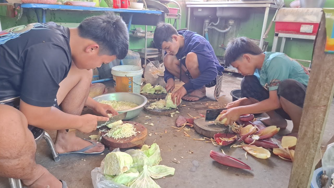 สามหนุ่มกะยังอยู่ ชอยผักกินกับขนมจีน 12 กุมภาพันธ์ ค.ศ. 2026