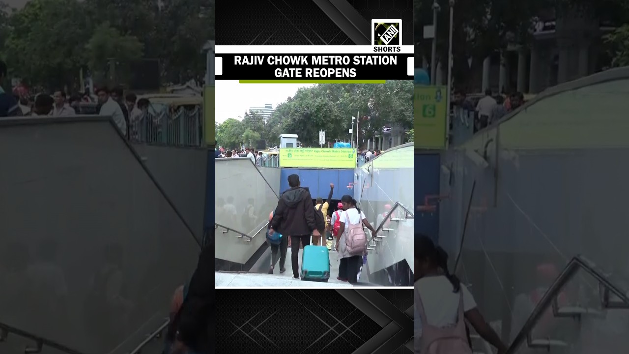 Rajiv Chowk Metro gate reopens after temporary closure amid Students Protest at Jantar Mantar