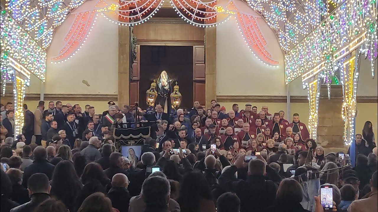 Venerdì Santo di Ribera 2023 - La Madonna Addolorata si dirige verso il Calvario