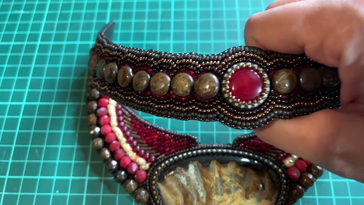 Вышиваю колье. Часть 2