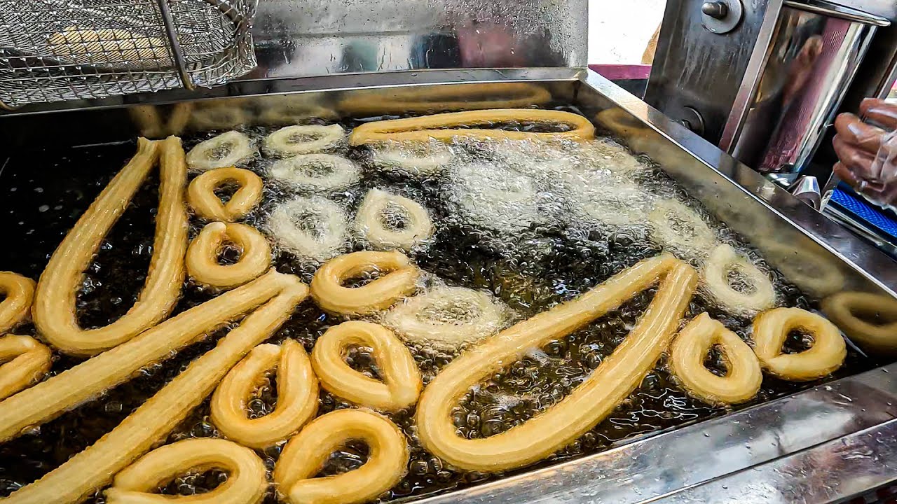 A churros food truck by a chef with 40 years of experience  / Grandpa Churros / Korean Street Food