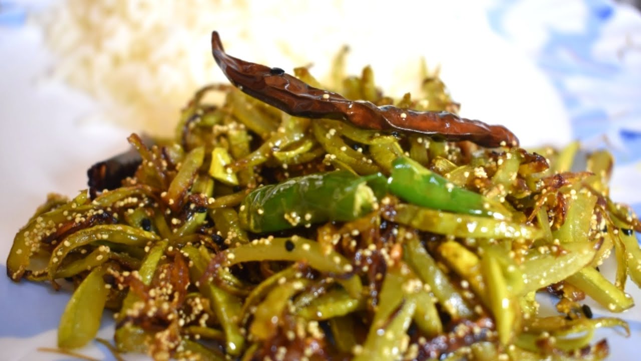 লাউয়ের খোসা ভাজা গরম ভাতের সাথে আর কিছু লাগেনা|Bottle Gourd peel Stir Fry|Bengali Recipe