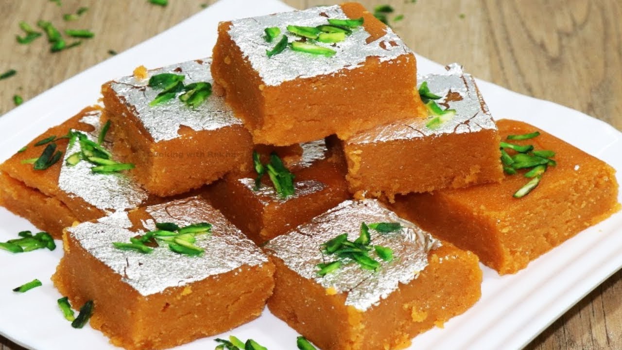 Moong Dal Barfi Recipe | मूंग की दाल का हलवा | Soaked Moong Dal Halwa Recipe| Moong Dal Sheera Barfi