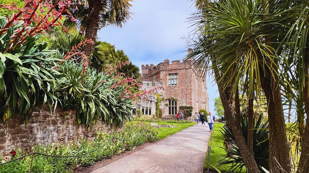 Garden walk on hill in Dunster Castle | calm and serene | Amazing places in Britain
