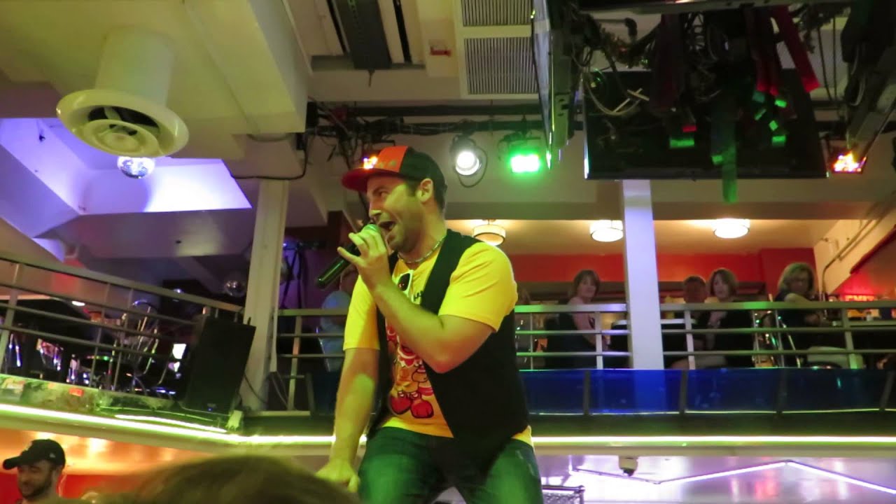 Ellen's Stardust Diner NYC - Prince Ali