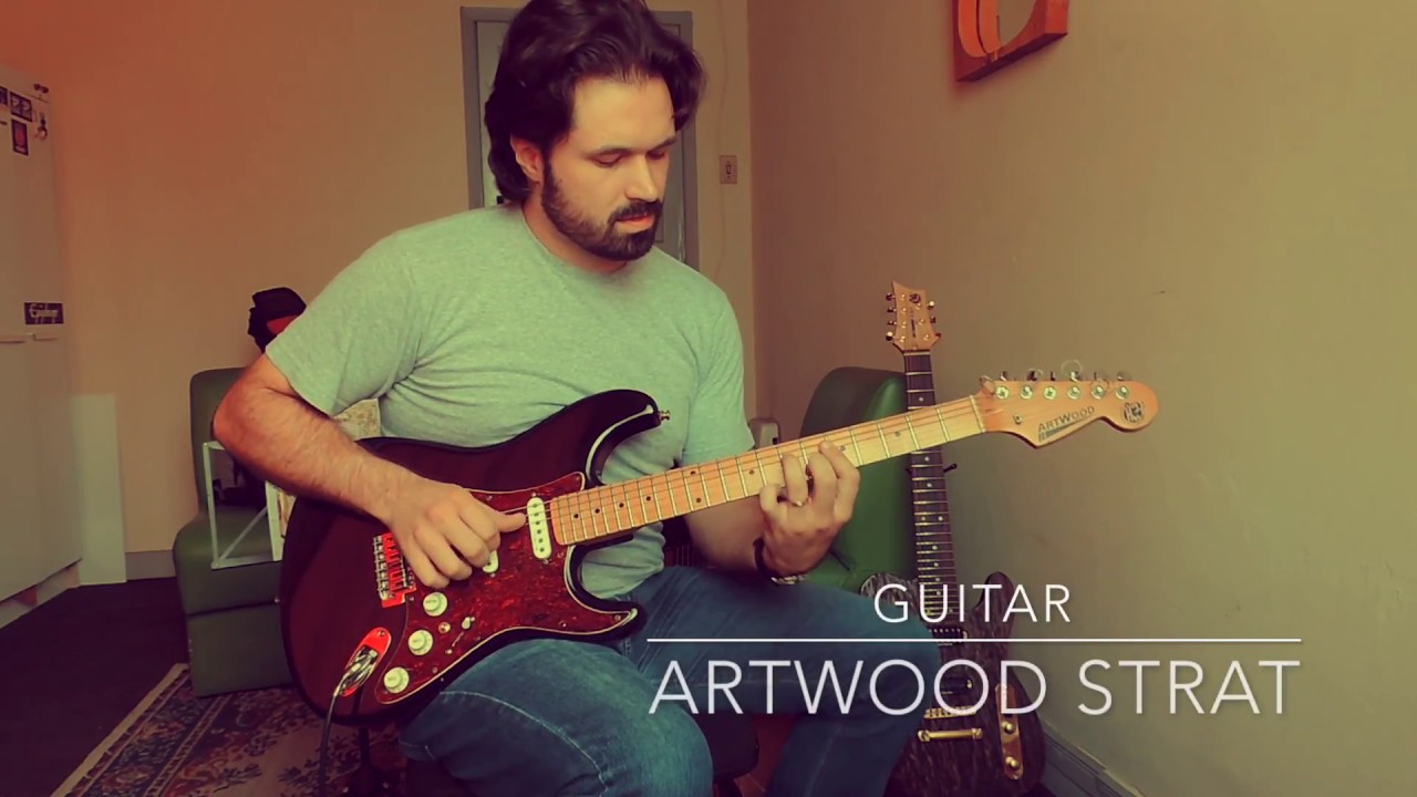 Dire Straits - Sultans of Swing (guitar cover - solos) Roberto Hendrigo
