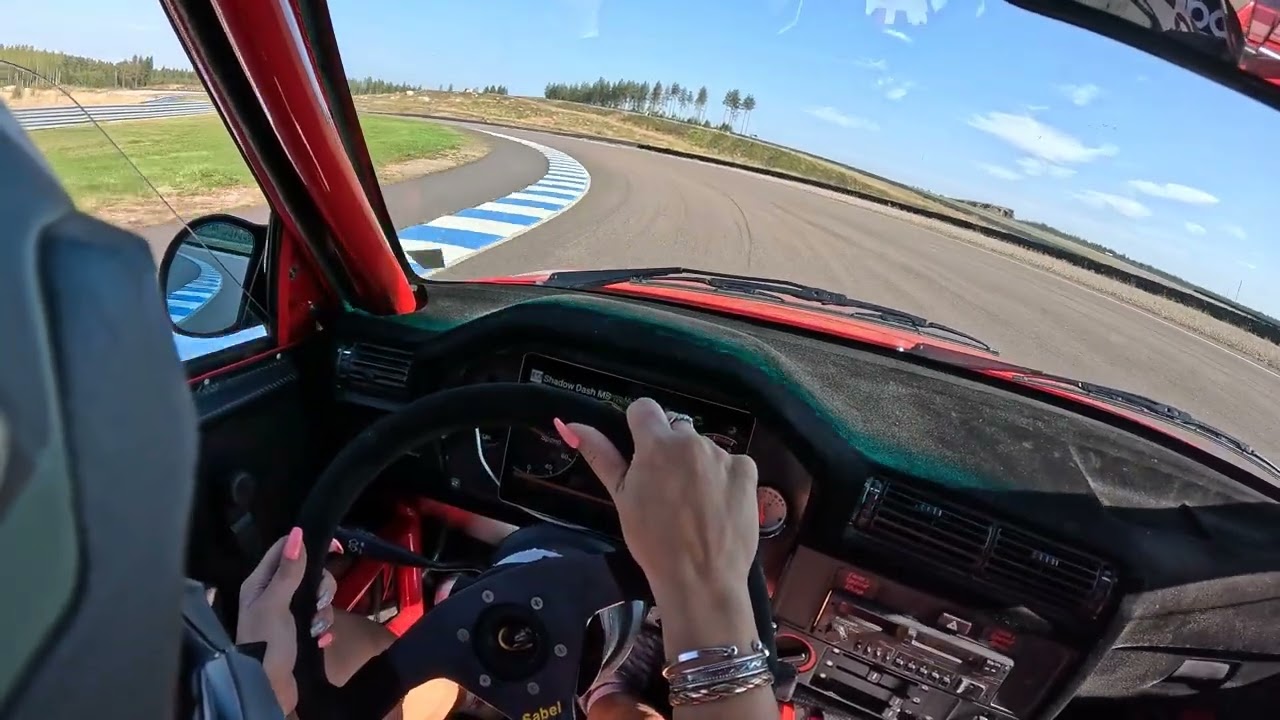 Iiriksen ensimmäinen koeajo BMW e30 turbolla KymiRingillä!