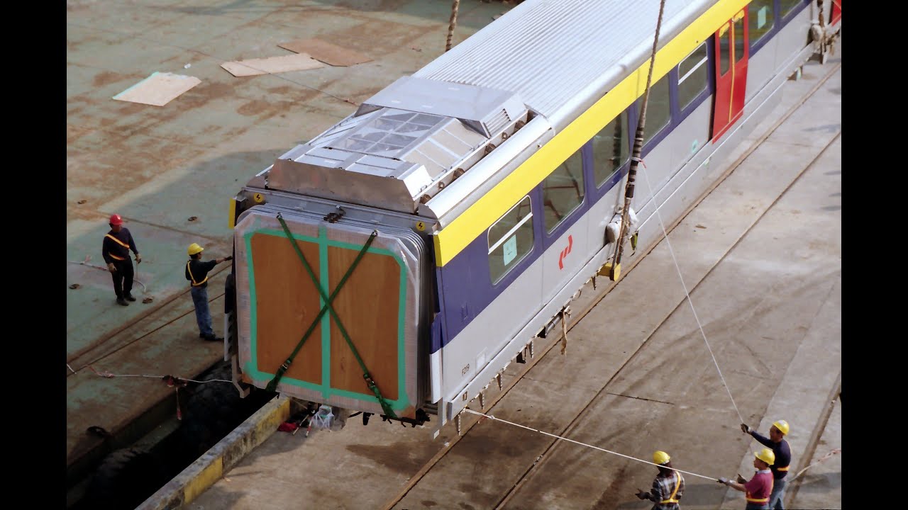 2001-12-27 九廣鐵路 SP1900 F219 車廂落地過程 (四倍速) KCR SP1900 F219 compartment unloading to track (4x speed)