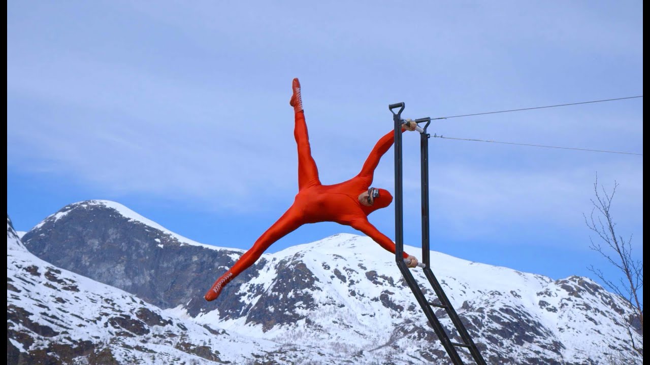 Eskil禅 Executes Human Flag Over 275 Metre Waterfall