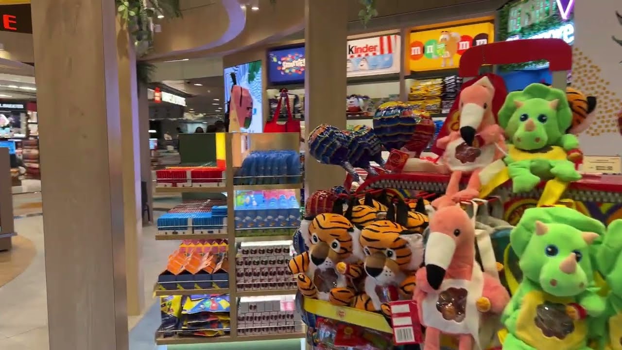 Changi Airport Singapore T2 - Part 2 (Chocolates, Cosmetics & Perfumes, Wines & Spirits)