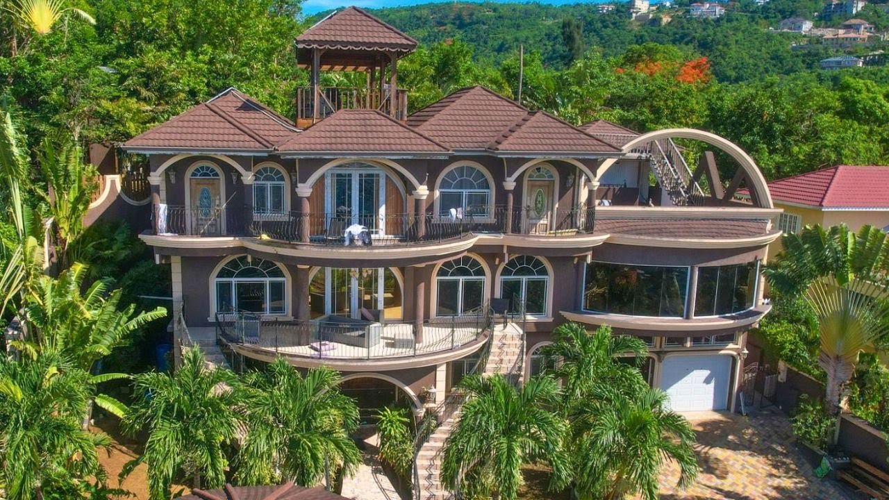 Palatial 7 Bedroom 9 Bathroom House For Sale At Chancery Hall, Kingston & St Andrew, Jamaica