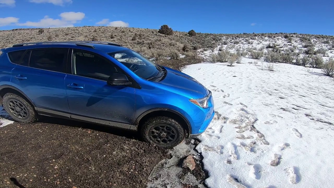 2018 RAV4 AWD: Little Blue on The Ranch Part 1