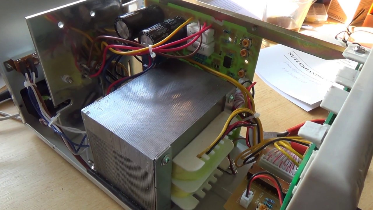 BPS-305 LAVOLTA ,Netzgerät 30 Volt,5 Ampere