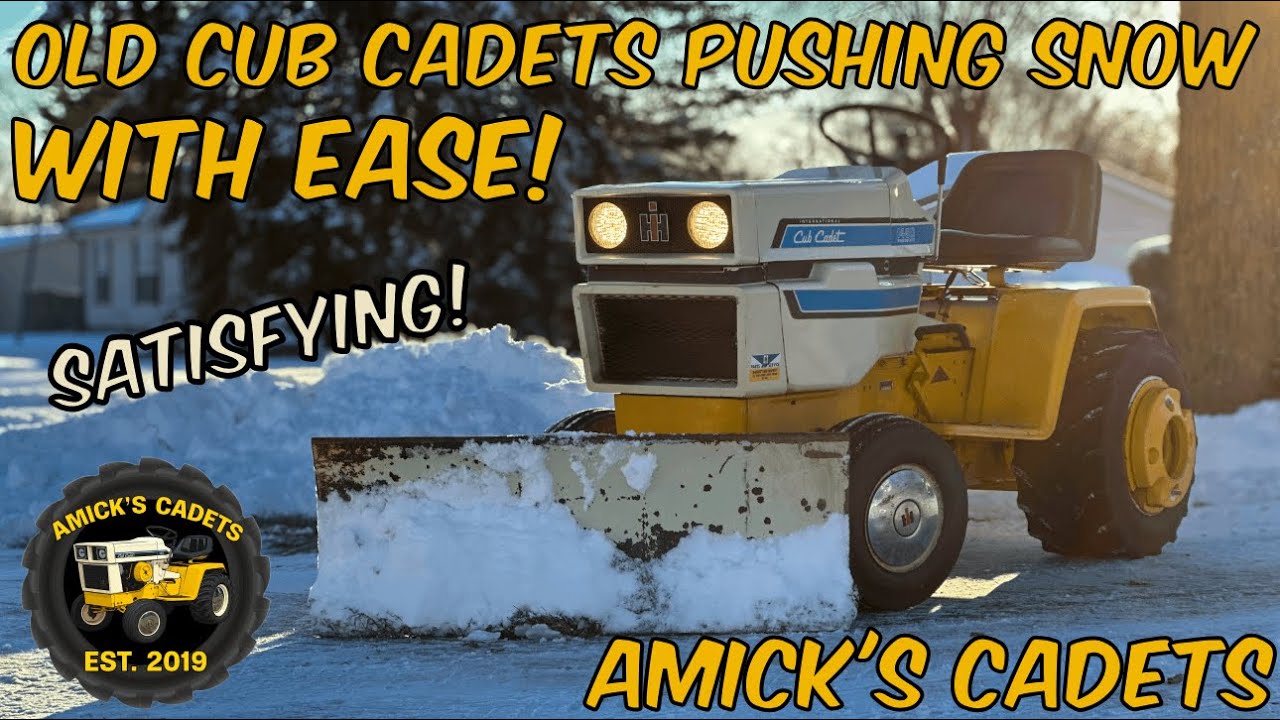 30+ Minutes of Satisfying Snow Plowing - Using Old Cub Cadets!