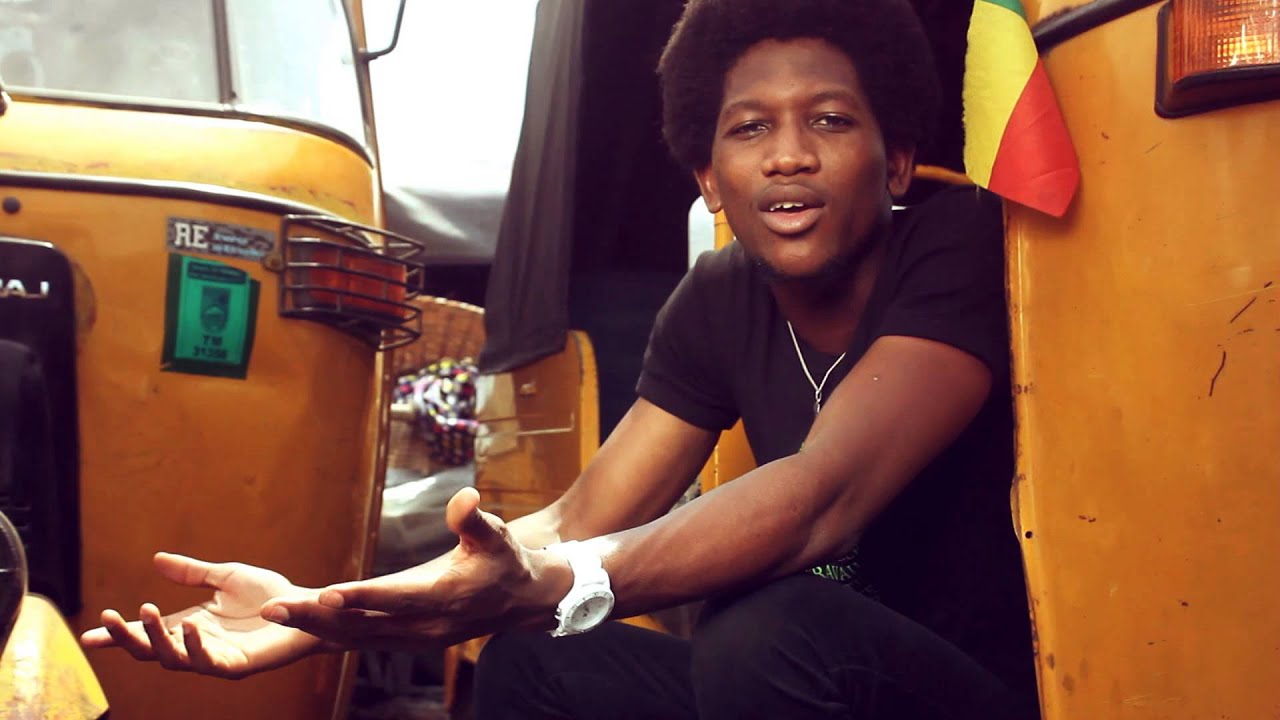 AYEDUN (La vie est belle) Clip Officiel by Kmal RADJI feat Samuel