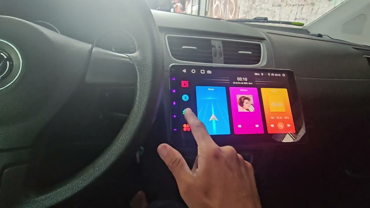   Multimidia 1din Universal 10p Android Carplay 32gb  HT-8010CA.     Som muito baixo  resolvido!