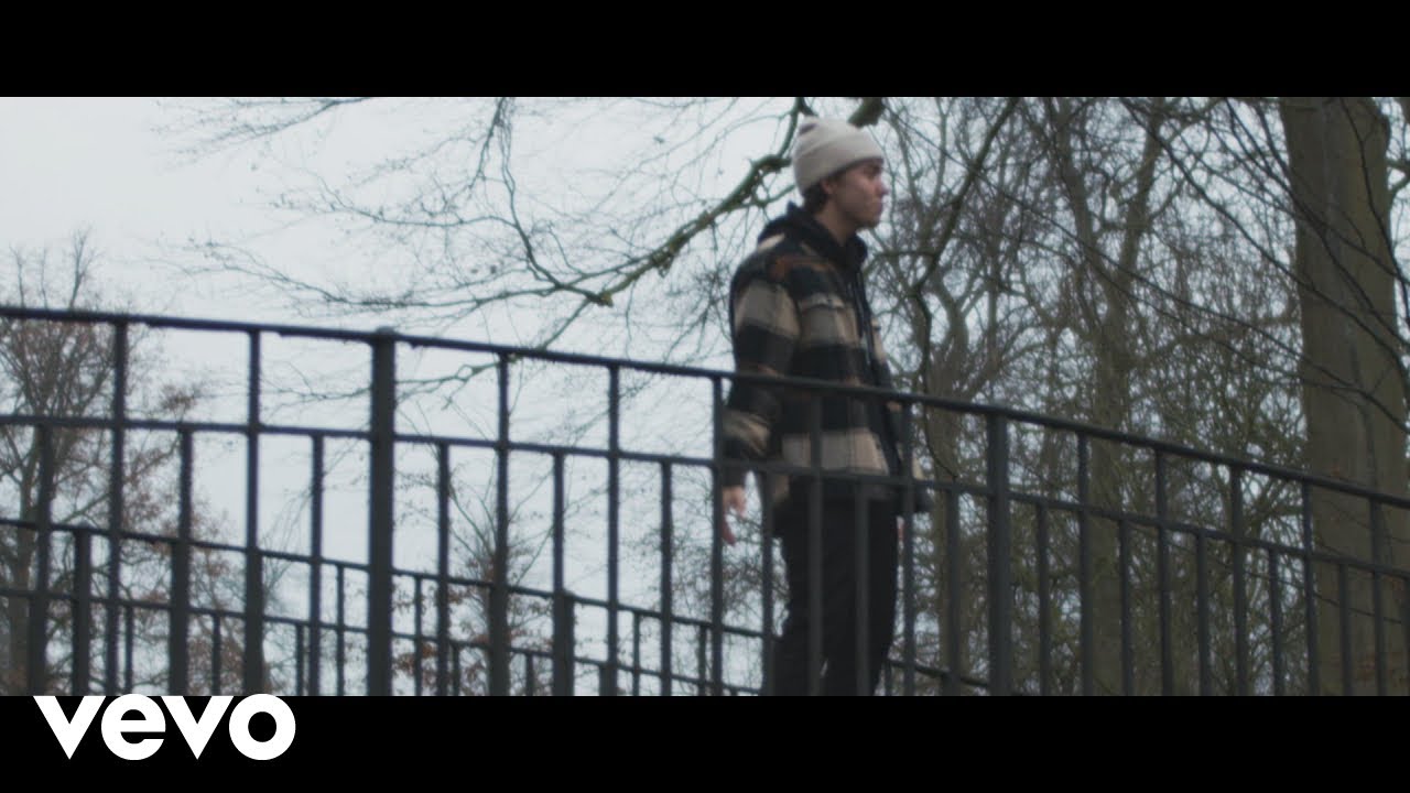 Mads Christian - Samme Steder