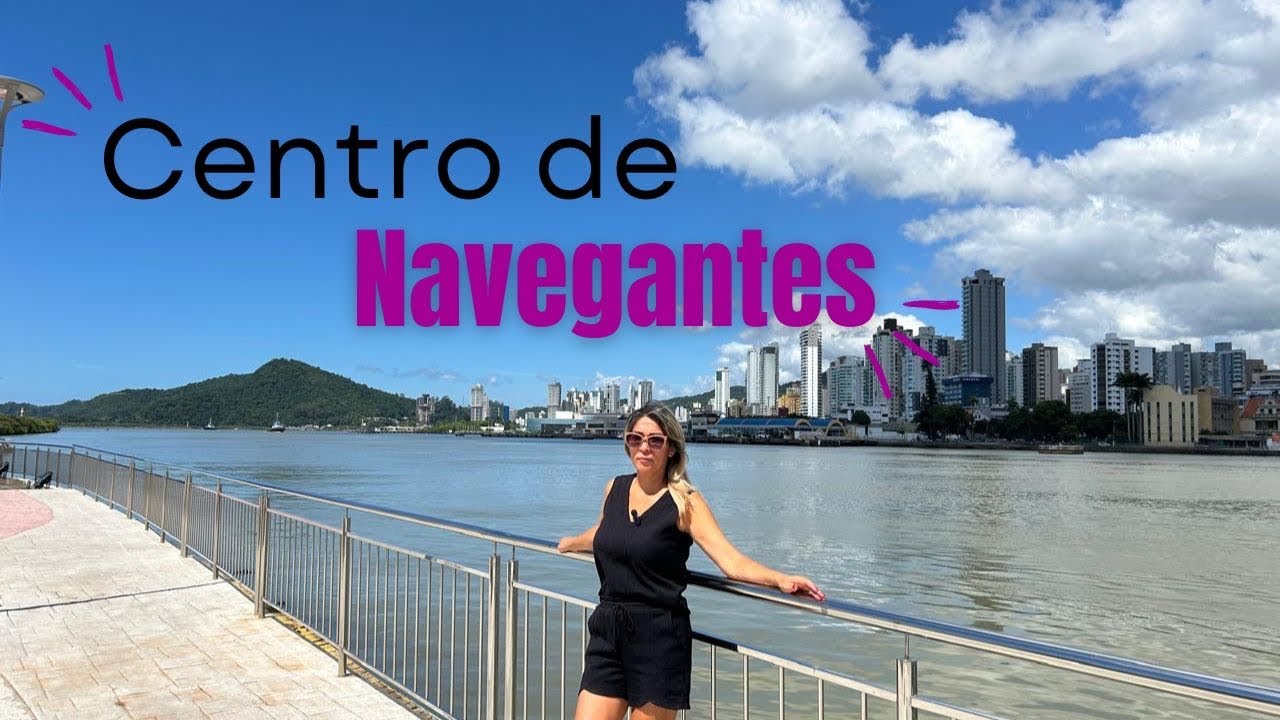 Caminhando pelo Centro de Navegantes SC.